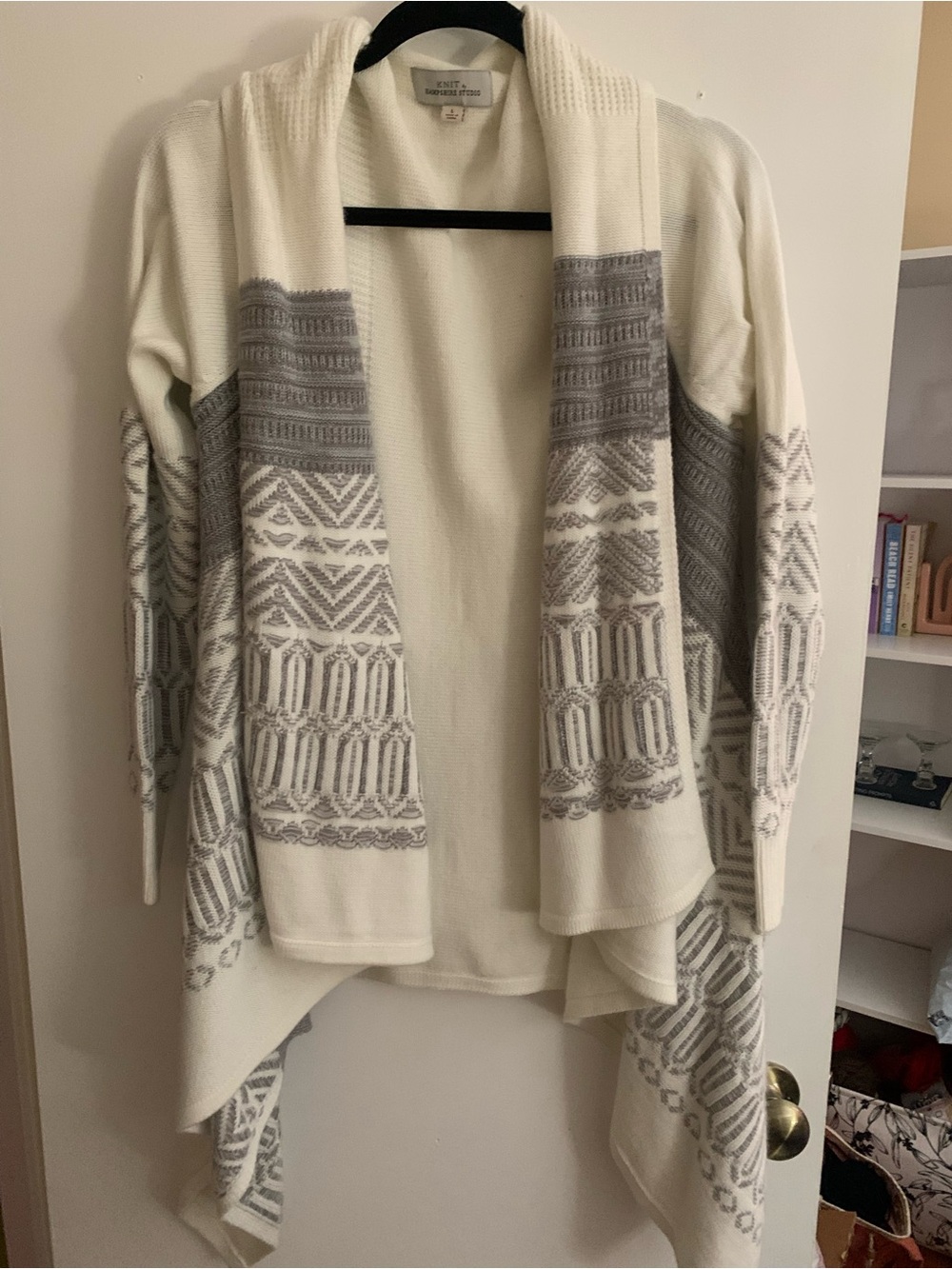 Knitted Open-Front Cardigan Sweater - Cream and Gray